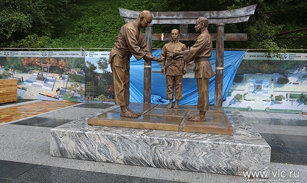 День тигра во Владивостоке начнется с открытия памятника основателю самбо