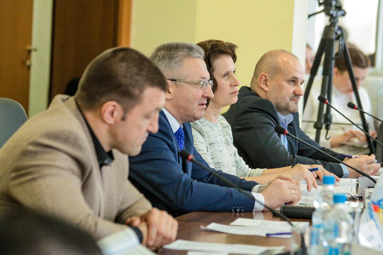 В Москве прошла научно-практическая конференция памяти Евгения Чумакова