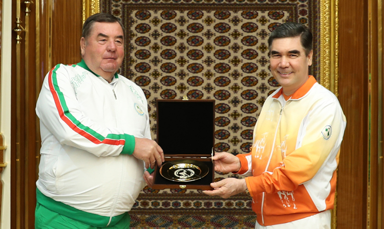 Официальный визит президента ФИАС в Туркменистан