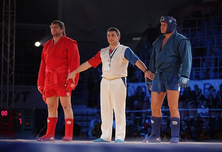 Do You Remember the Fight of Emelianenko Brothers (That Ended In 7 Seconds)?