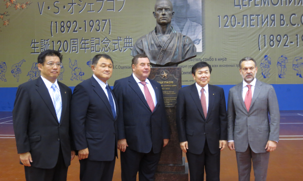 A Monument to the Founder of SAMBO, Vasily Oschepkov, was unveiled in Vladivostok