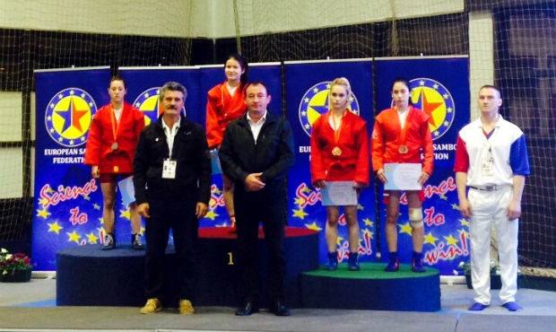 Winners and prize-winners of the first day of the European Sambo Championships among Youth and Juniors 2015