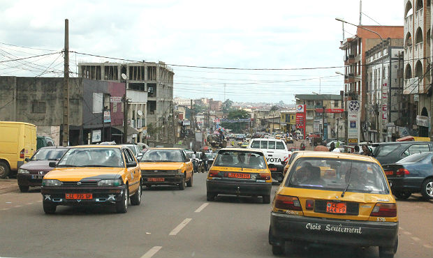 Yellow taxis, “all that is mine I carry on my head” and some other peculiarities in 2014 African Sambo Championship’s capital