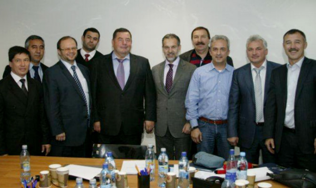 Meeting of FIAS Executive Board