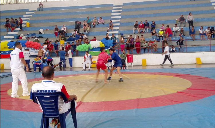 Молодежный чемпионат Венесуэлы по самбо прошел в Акаригуа