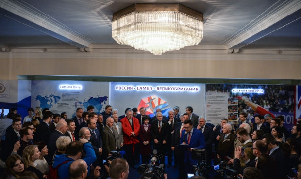 В Государственной Думе России открылась выставка «Россия – Самбо – Великобритания»