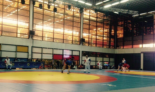 Finalists and prize-winners of the first day of the European Sambo Championships among Youth and Juniors 2015