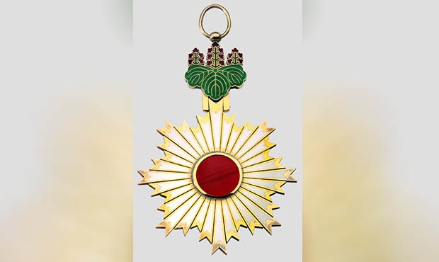 Президент ФИАС Василий Шестаков удостоен японского Ордена восходящего солнца