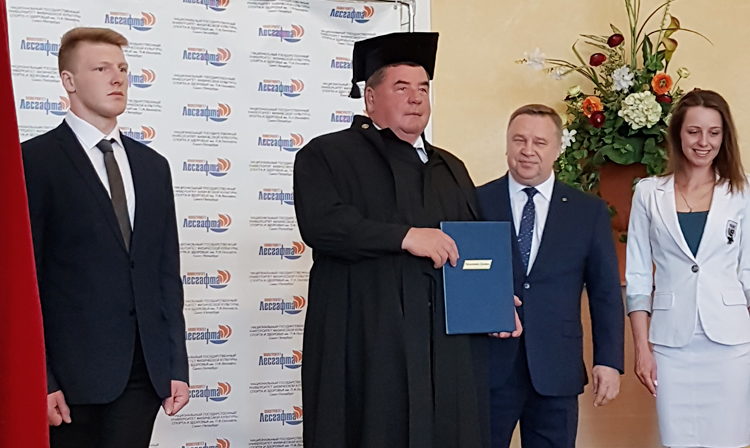 Василию Шестакову присвоено звание «Почетный доктор университета Лесгафта»