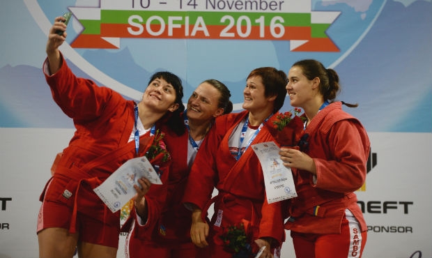 Winners and prize-winners of the 2 Day of the World Sambo Championships 2016 in Sofia
