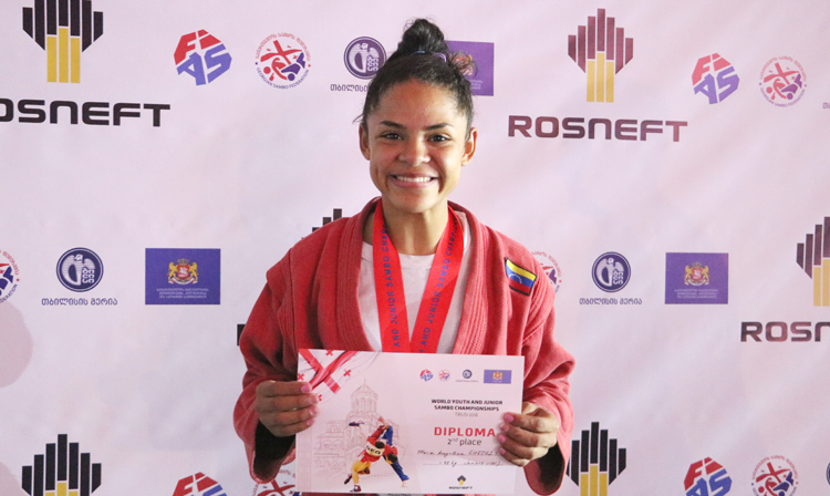 Maria Amyulina GUEDEZ: “I Wish To Achieve Even Greater Results Than My Older Sister” 