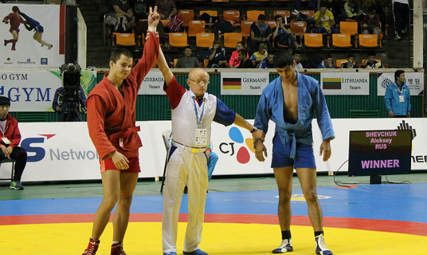 Winners and prize-winners of the third day of the Sambo World Championship among Youth and Juniors 2014 in Seoul (Korea)