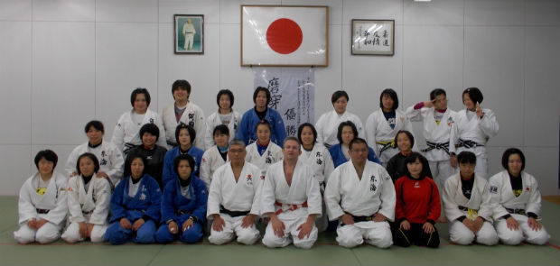 Японские дзюдоисты активно изучают технику самбо