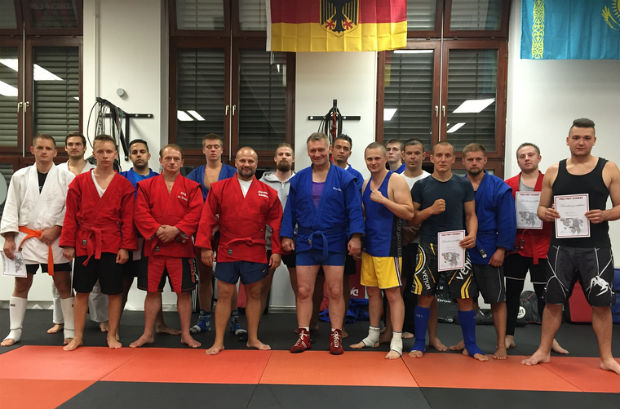 В Германии прошел тренерский семинар по боевому самбо