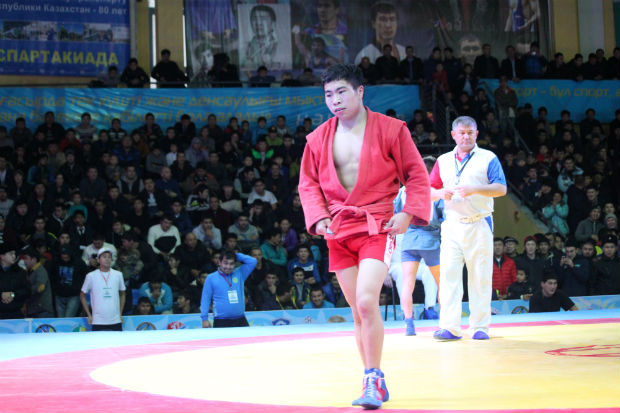 Ержан Амижанов (Казахстан) – 48 кг, юниоры