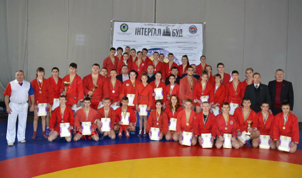 The Ukraine SAMBO Youth Championships took place in Kiev