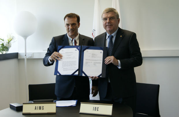 Подписание договора между Международным олимпийским комитетом (МОК) и Альянсом независимых членов признанных видов спорта (АИМС)