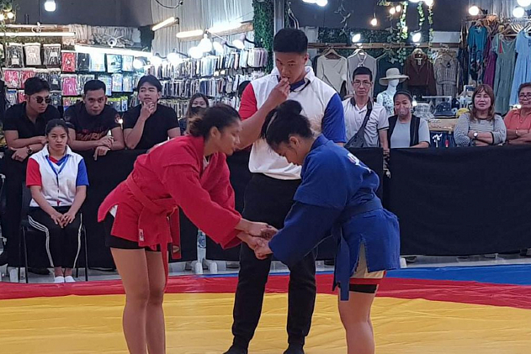 The Philippine SAMBO Championships were held in the shopping center of Tagaytay