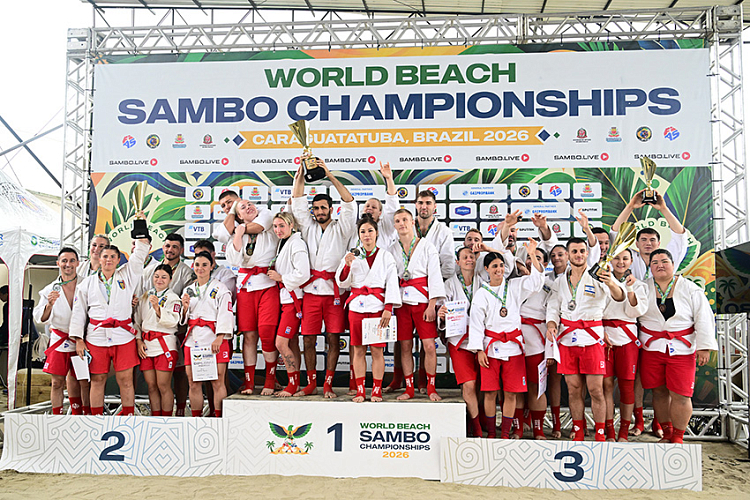 Russia Claims World Title in Beach SAMBO Team Event