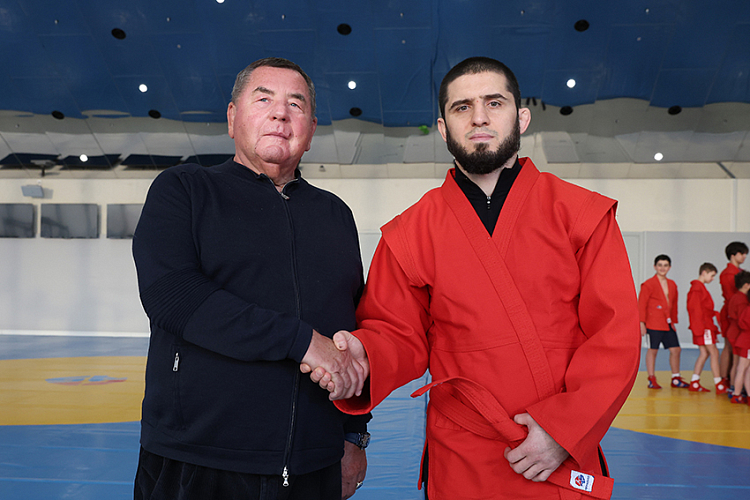 FIAS President congratulates SAMBO Ambassador Islam Makhachev on his victory