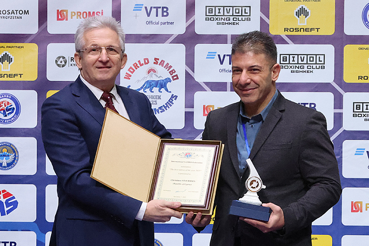 Христинос Ставридис – обладатель Фарфорового свистка ФИАС 2025