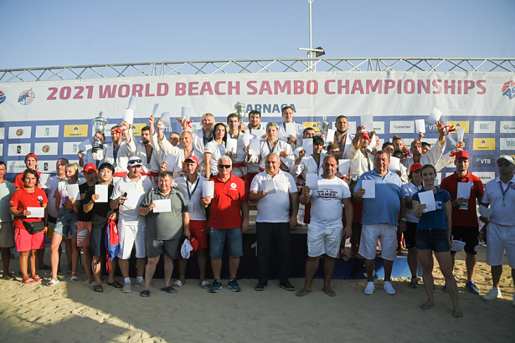 Winners of the 2nd Day of the World Beach SAMBO Championships 2021 in Larnaca