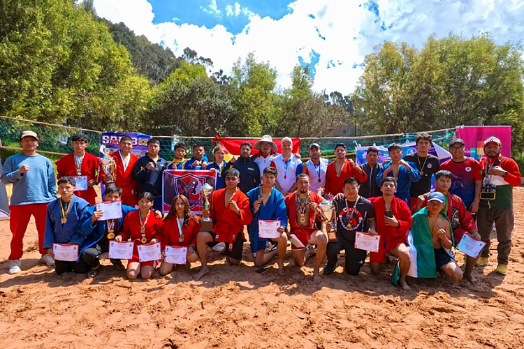Bolivia's National Beach SAMBO Championship held in La Paz