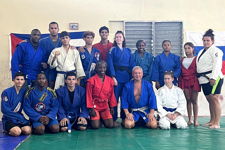 Cuban sambists were trained at a seminar on the outskirts of Varadero