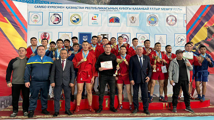 Кубок Казахстана по самбо прошел в Семее