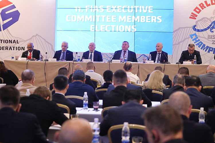 В Бишкеке состоялся выборный Конгресс Международной федерации самбо