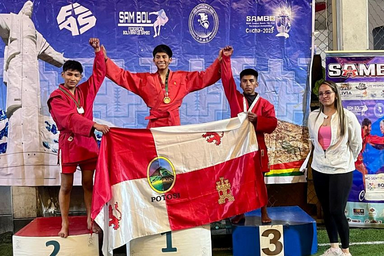 Национальный чемпионат Боливии по самбо прошёл на высоте 4000 метров над уровнем моря