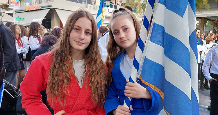 Греческие самбисты приняли участие в праздновании Дня Охи в Салониках