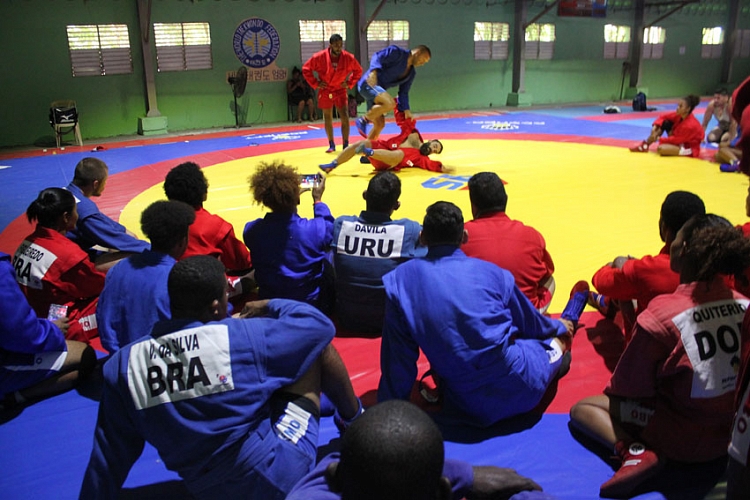 Международный семинар тренеров по самбо прошел в Санто-Доминго