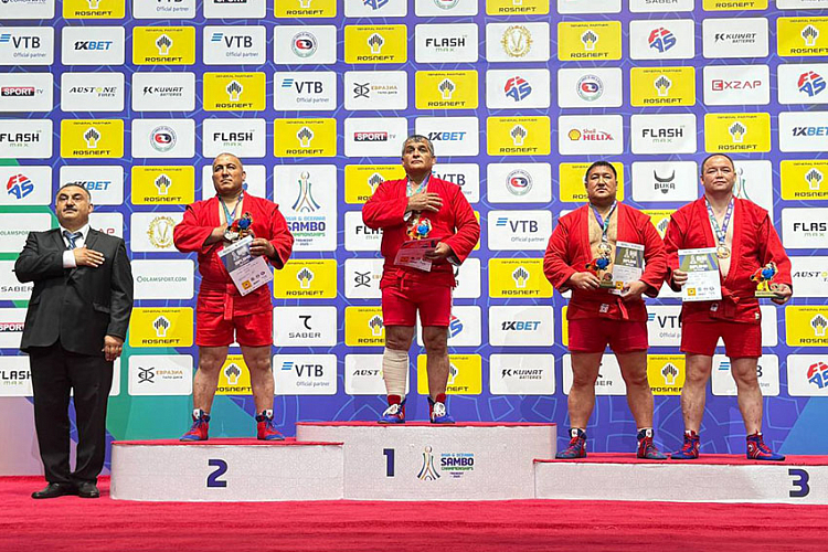 Победители и призеры 1-го дня Чемпионата Азии и Океании по самбо среди мастеров 2025 в Ташкенте