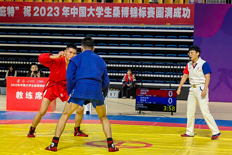 Первый студенческий чемпионат Китая по самбо прошел в Уюане