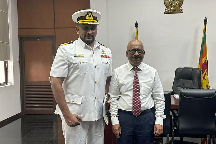 Федерация самбо Шри-Ланки провела встречу с министром по делам молодежи и спорта